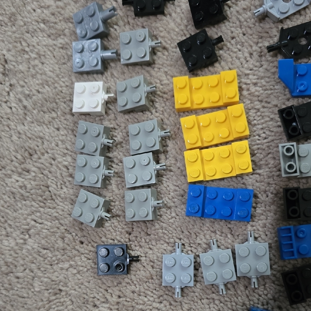 LEGO Automobile Pieces and Parts Building Blocks Set - Picture 3 of 16
